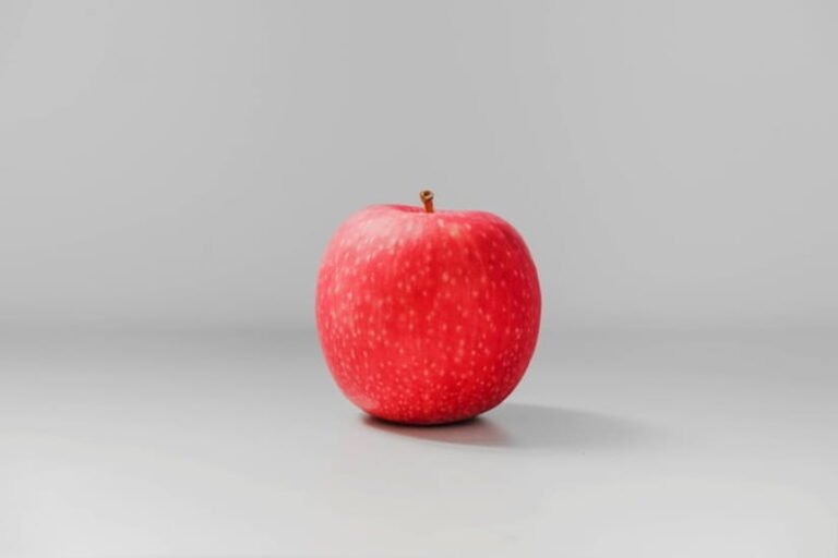 Healthy Snacks Under 100 Calories That Keep You Full