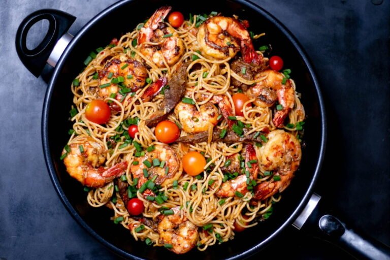 12 Healthy Pasta Recipes That Won’t Derail Your Diet